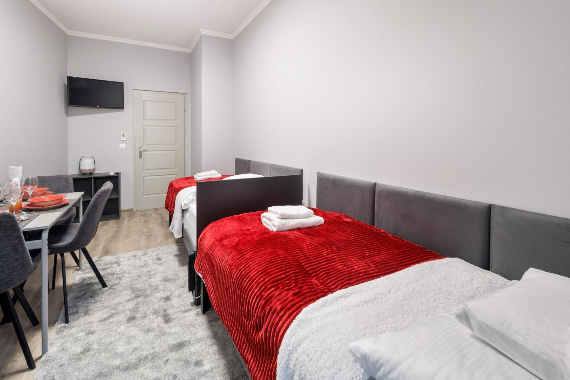 Downtown House Red Apartment *